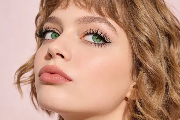 What do “celebrities and their false eyelashes” actually mean in real life